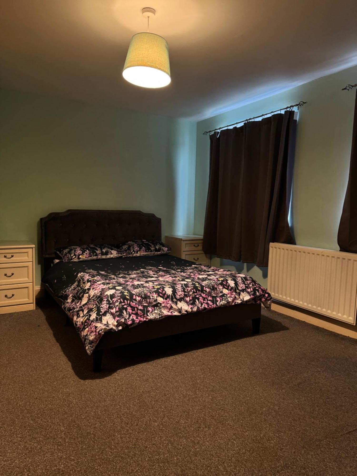 Jxb Homes - Lovely And Spacious Rooms Cliftonville ภายนอก รูปภาพ